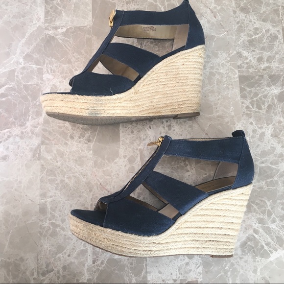 MICHAEL Michael Kors Damita Wedge - Picture 4 of 6